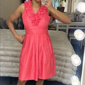 Sandra Darren Size 8 Elegant Pink Ruffle Dress used in good condition